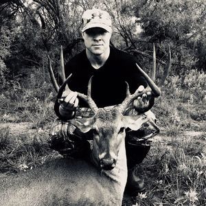 Meet your Posher, Adam